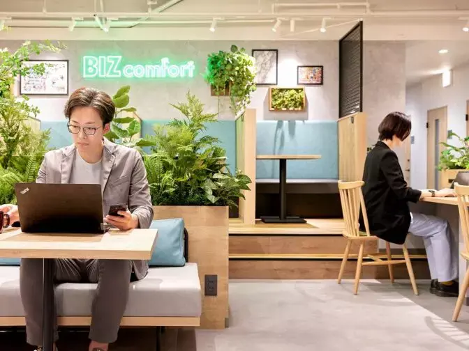 共有部_ワークブース。静かに集中して過ごしたい方におすすめです。※画像はイメージです。©bizcomfort