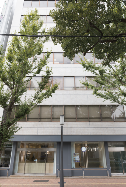 外観 大通り沿いの建物です。