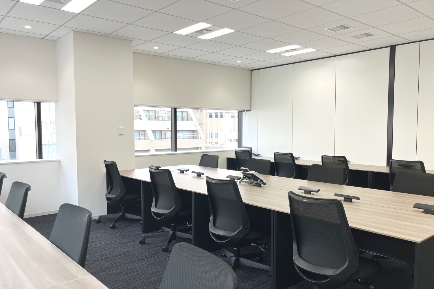 個室_2名～34名用まで幅広い個室を用意しています。