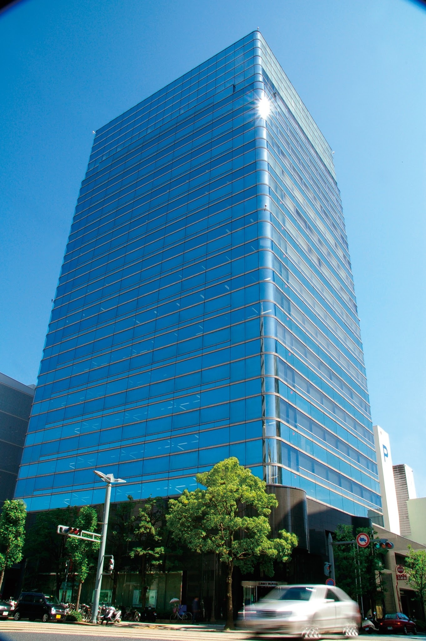 Hiroshima_High_Building_21_Photo_1