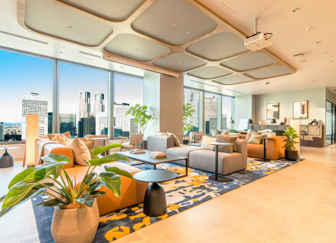 共用部_コワーキングラウンジ。入居者が自由に利用できるビジネスラウンジです。