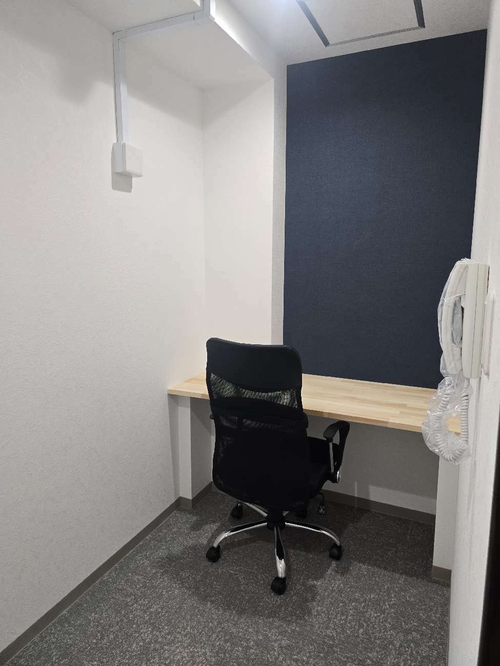 専有部_個室。インターネット環境を完備しています。