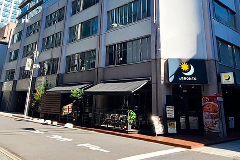 外観_淀屋橋駅から徒歩2分に位置しています。