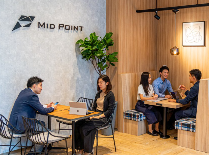 MID_POINT武蔵小杉_ラウンジ