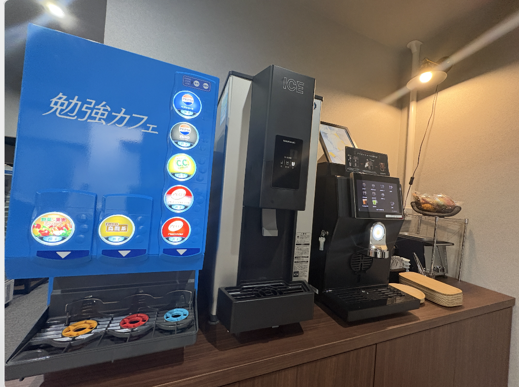 無料のドリンクバー