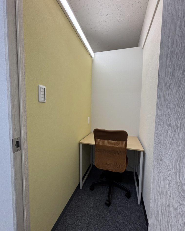 専有部_個室。追加料金なしで登記可能です。