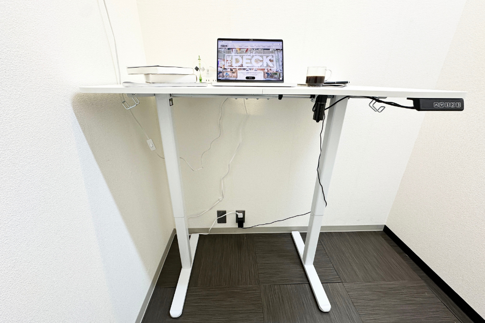 10A-3(昇降デスク)
