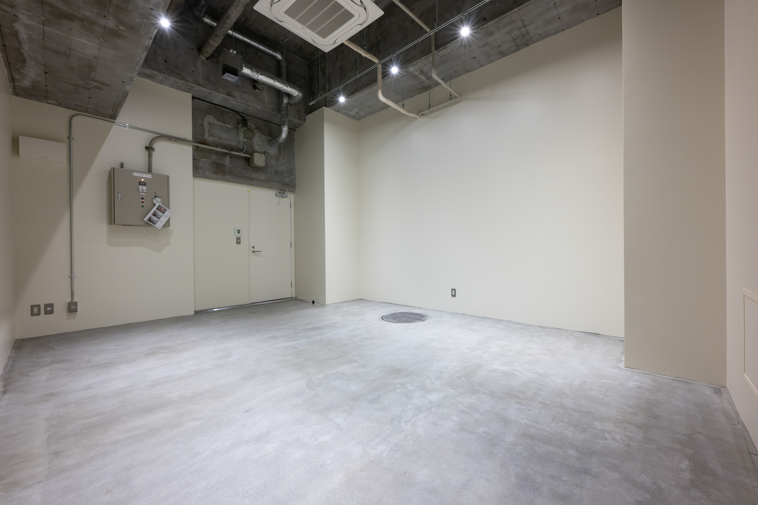 Minamiaoyama廊下-30_mini