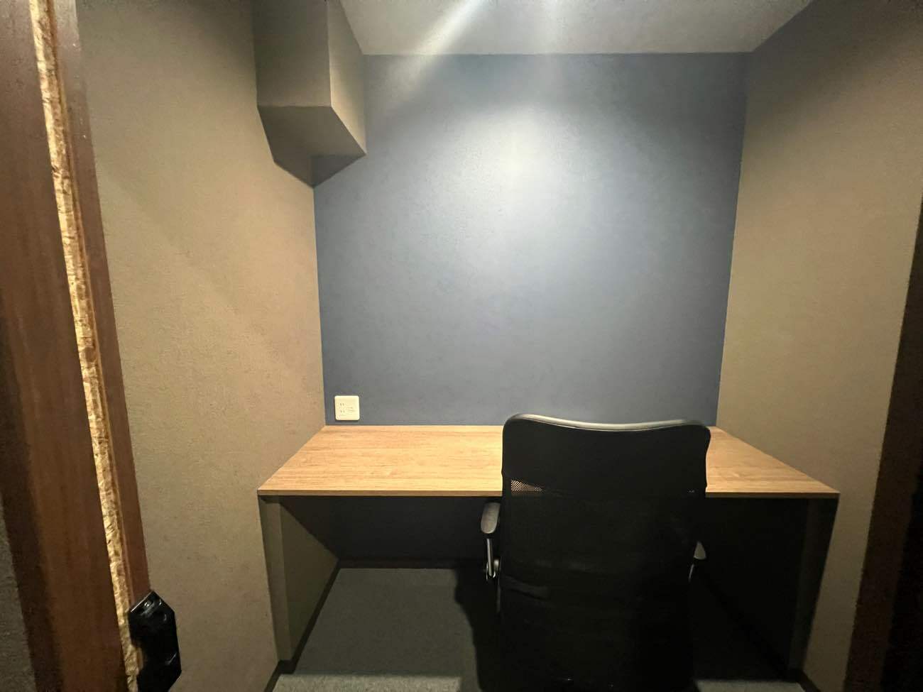 専有部_個室。1～2名の個室を用意しています。