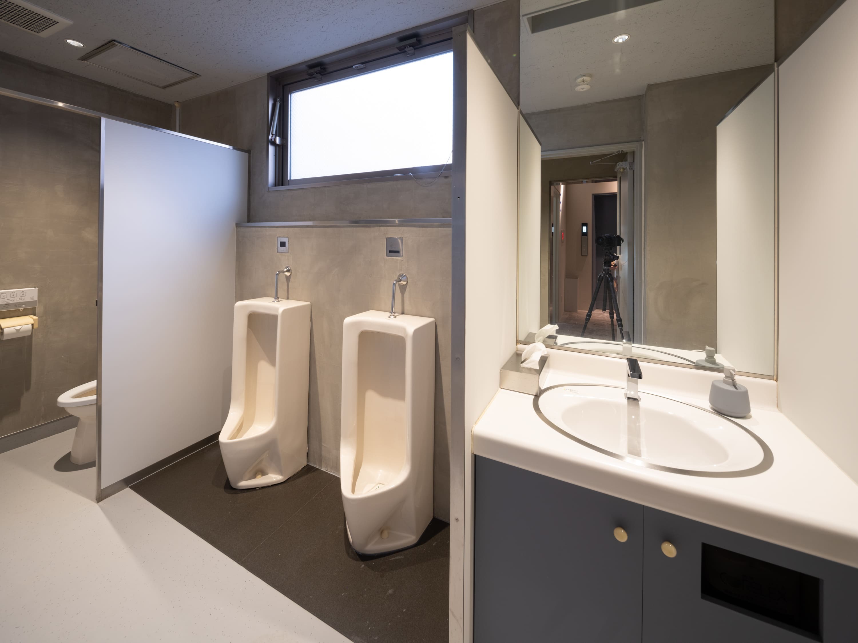 男女別トイレあり