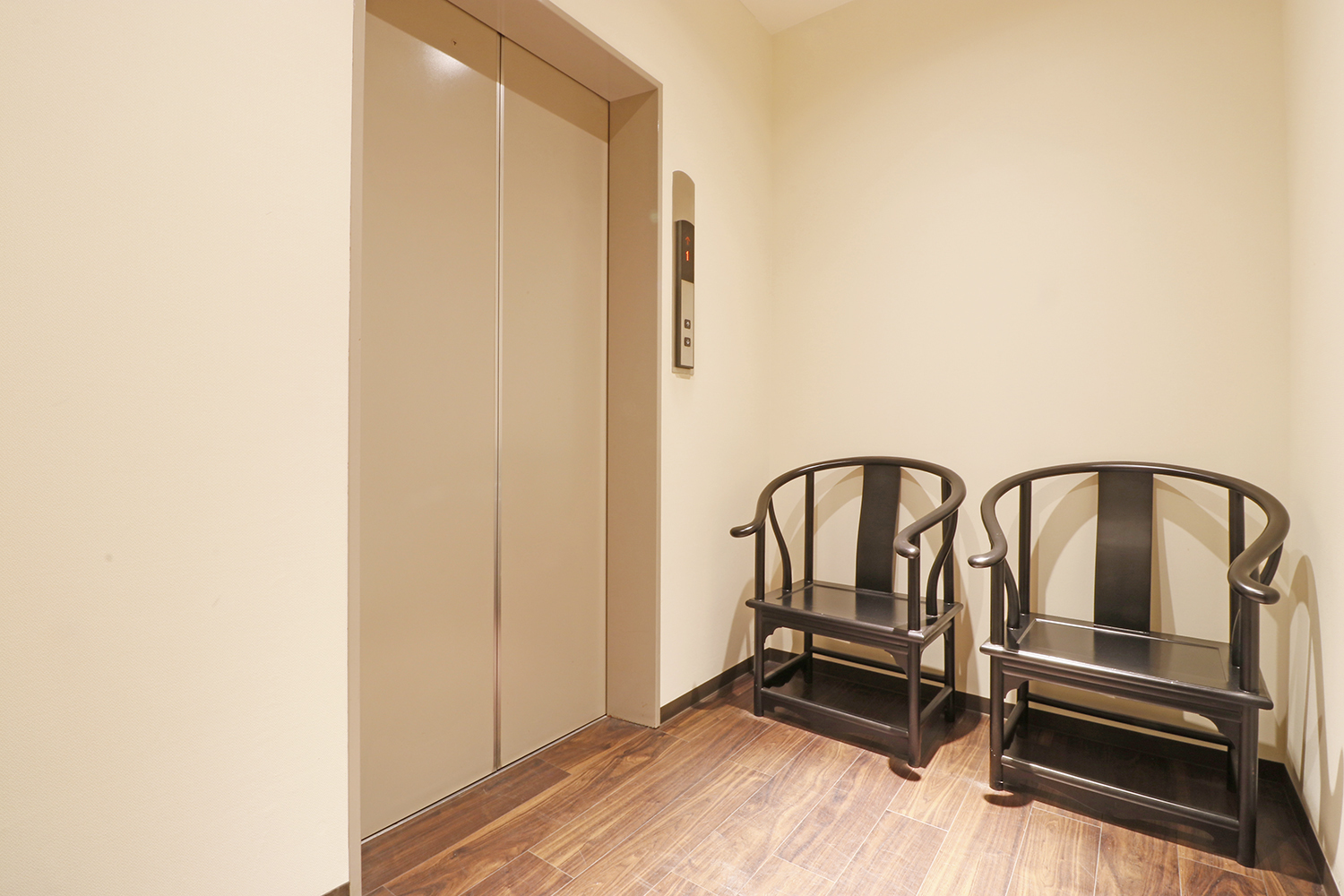 エレベーターホール