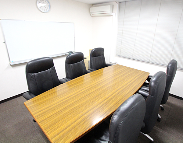 新宿3階会議室