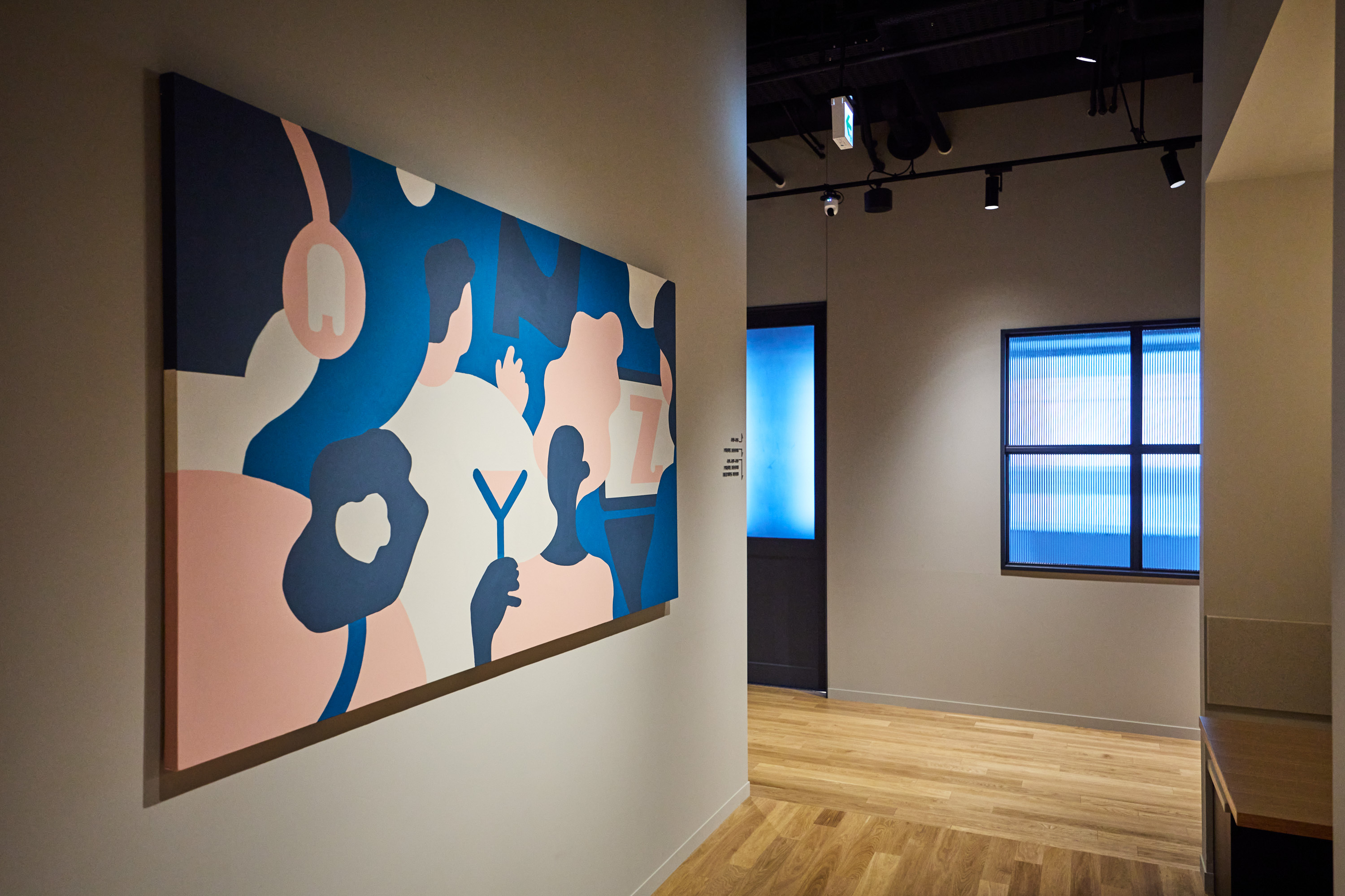 4F_OFFICEフロア廊下