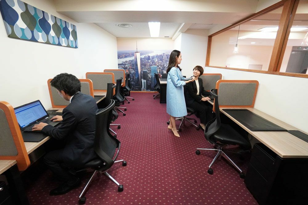 専用デスク_デスク単位でご利用いただける専有のスペースです