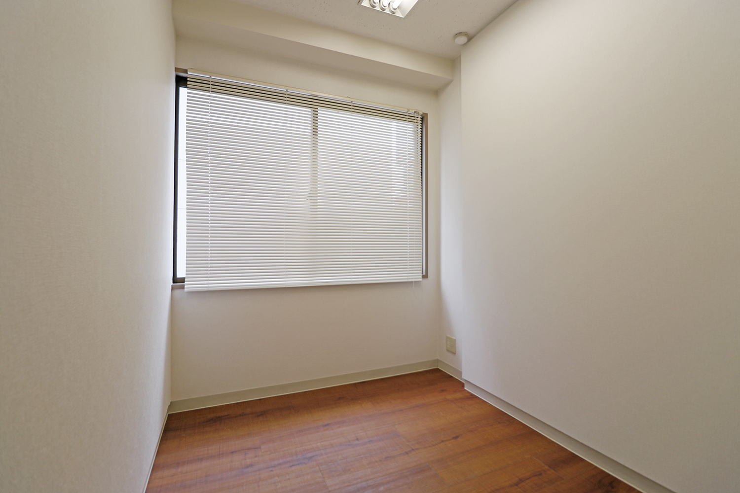 レンタルオフィス