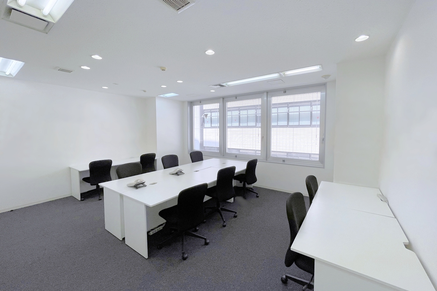 img_Roppongi_privateroom_window_515-2_1500x1000