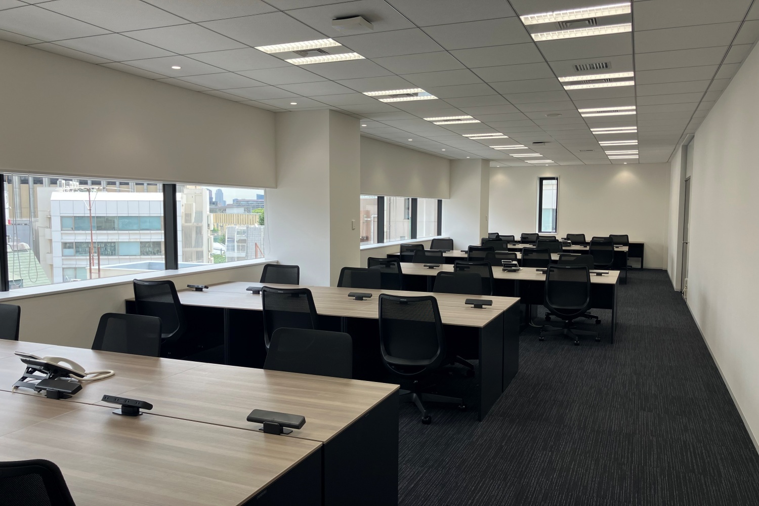 img_Shibns_privateoffice34pax_windowside01.jpg