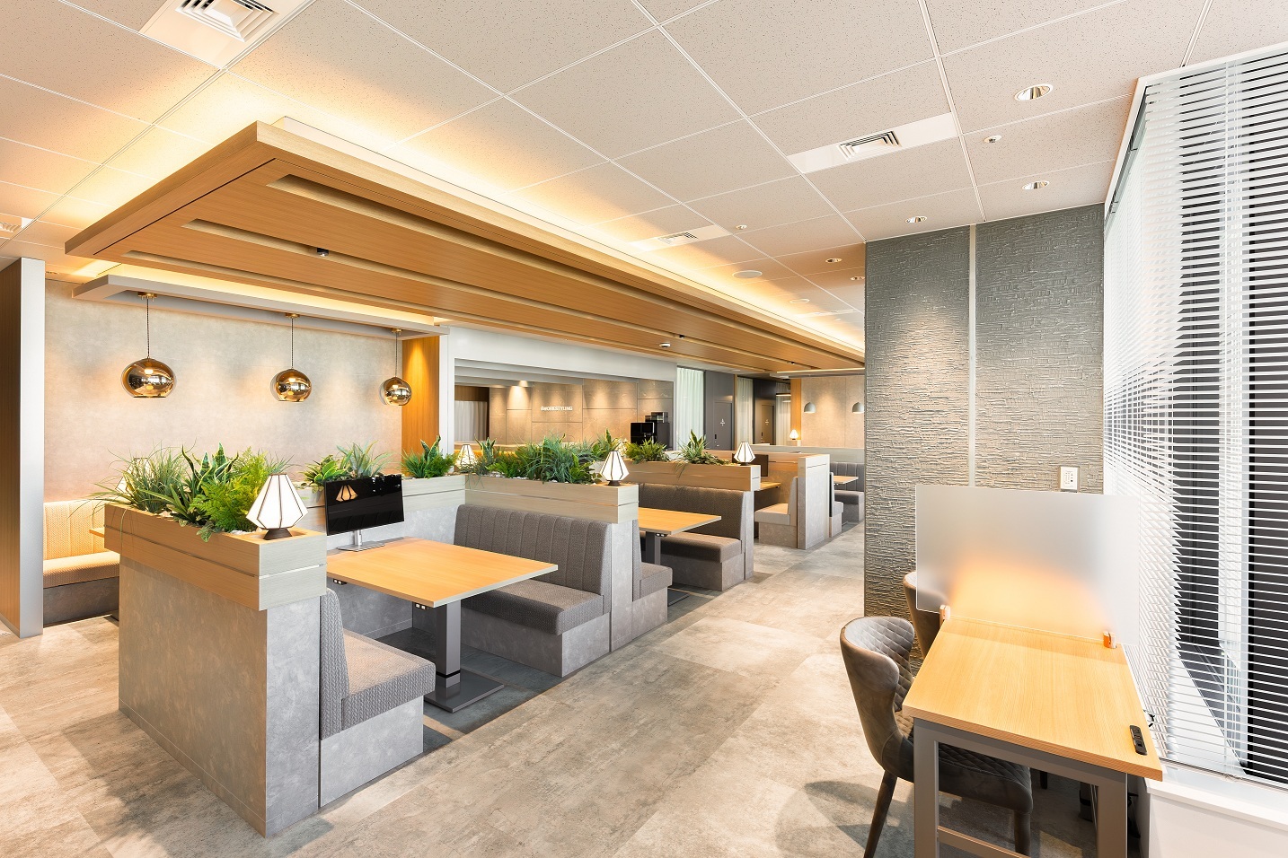 共有部_オープンスペース。気分転換や来客対応などにも利用可能です。