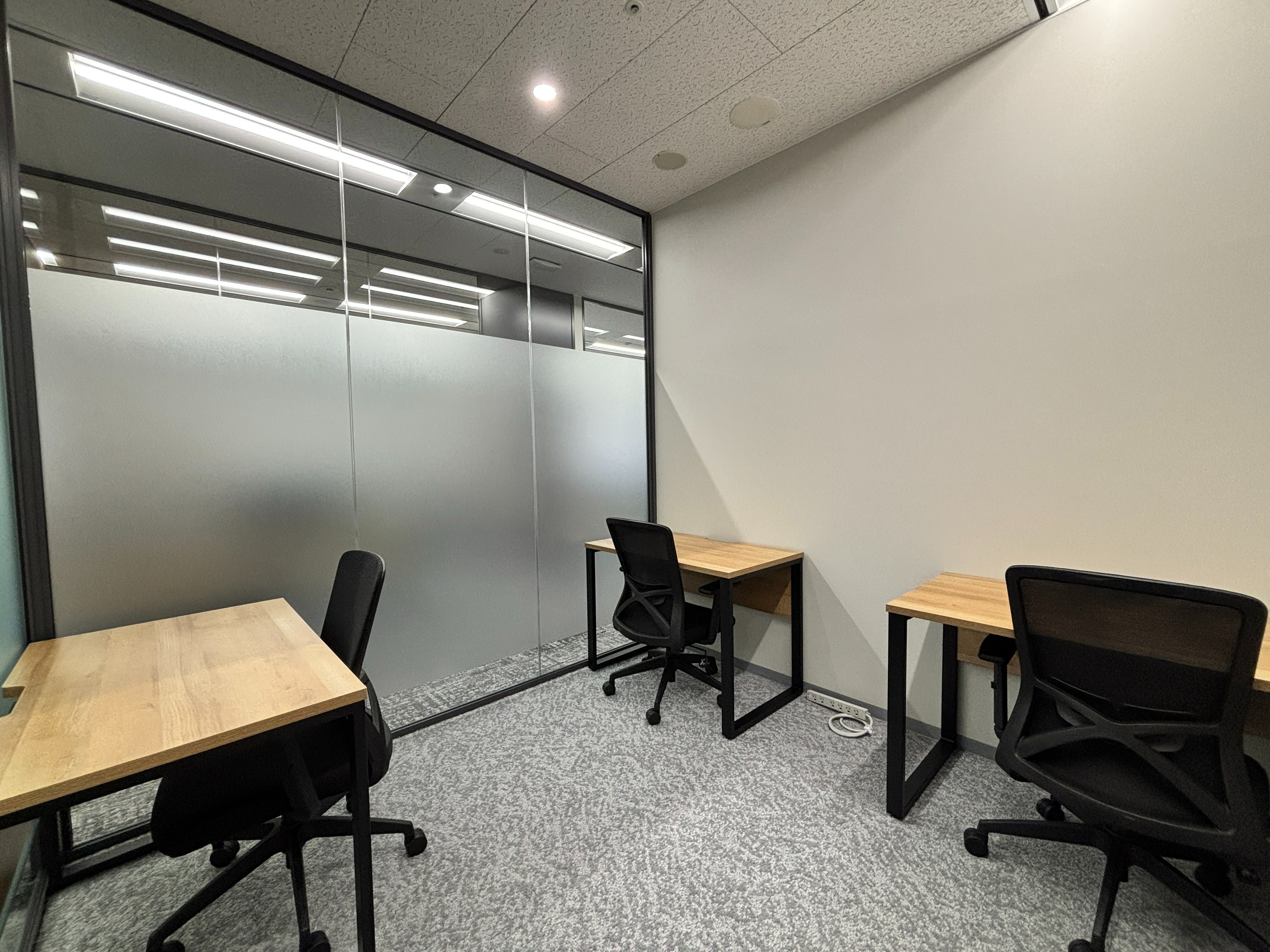 1723_正面_望遠_compressed