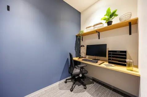 専有部_個室。家具付きです。※画像はイメージです。©bizcomfort