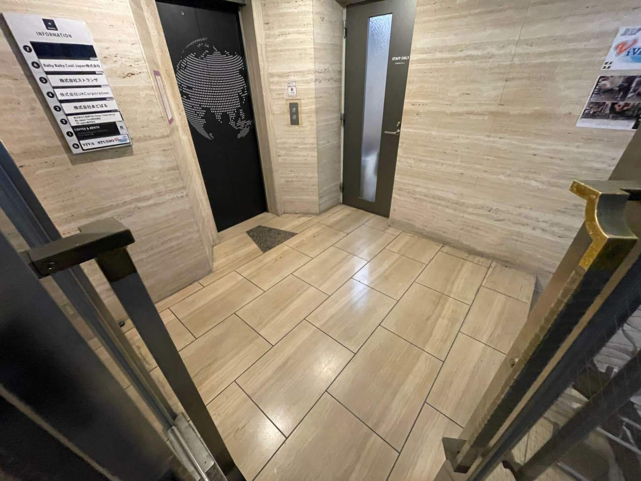 外観_エレベーターホール。
