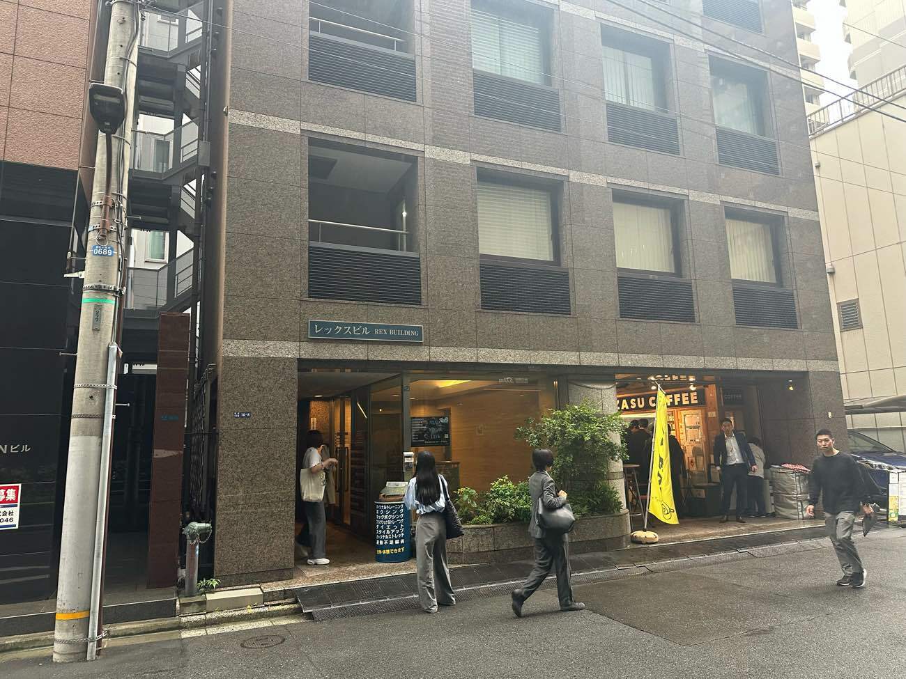 外観_御成門駅から徒歩1分に位置しています。