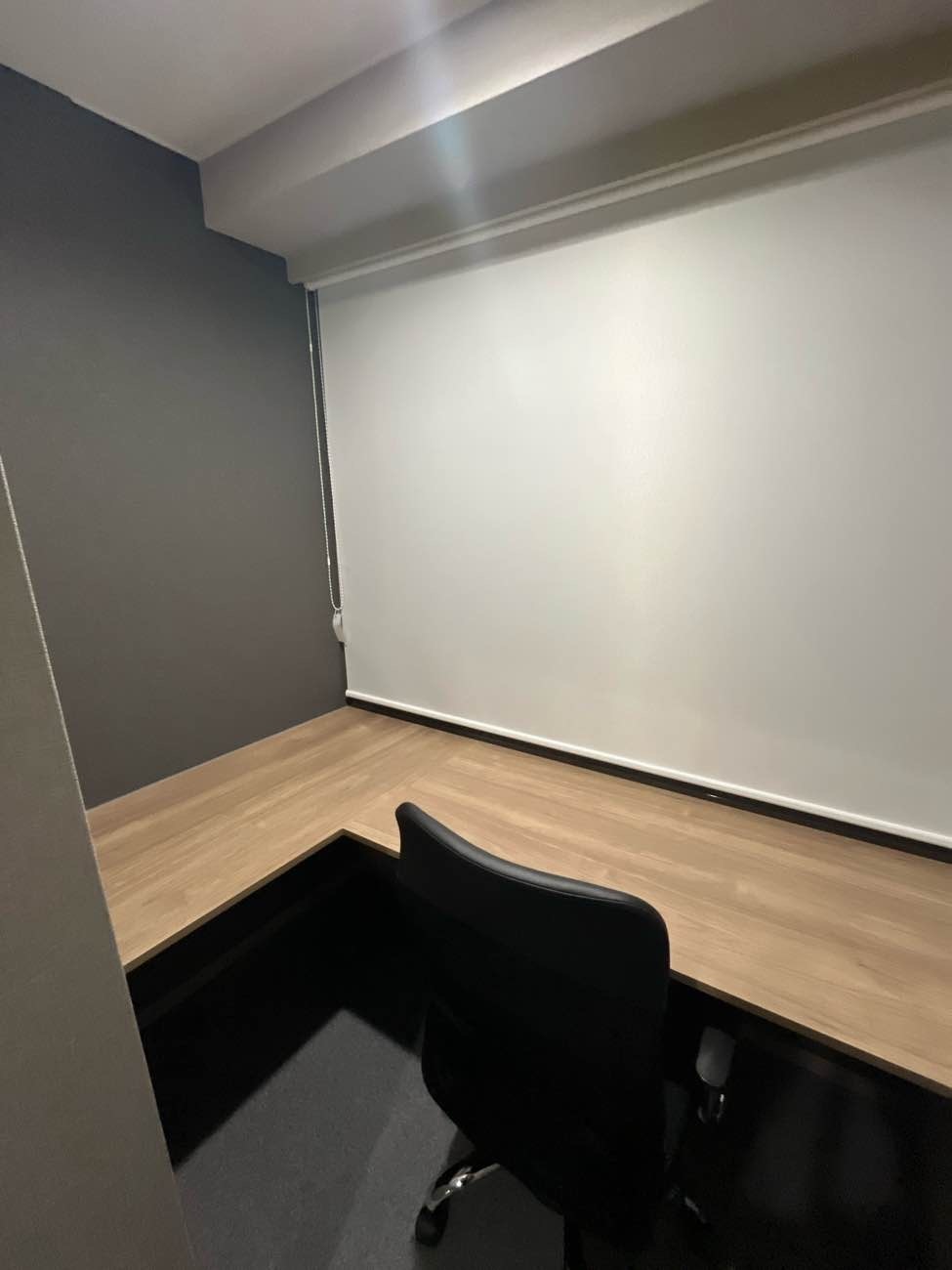 専有部_個室。インターネット環境を完備しています。