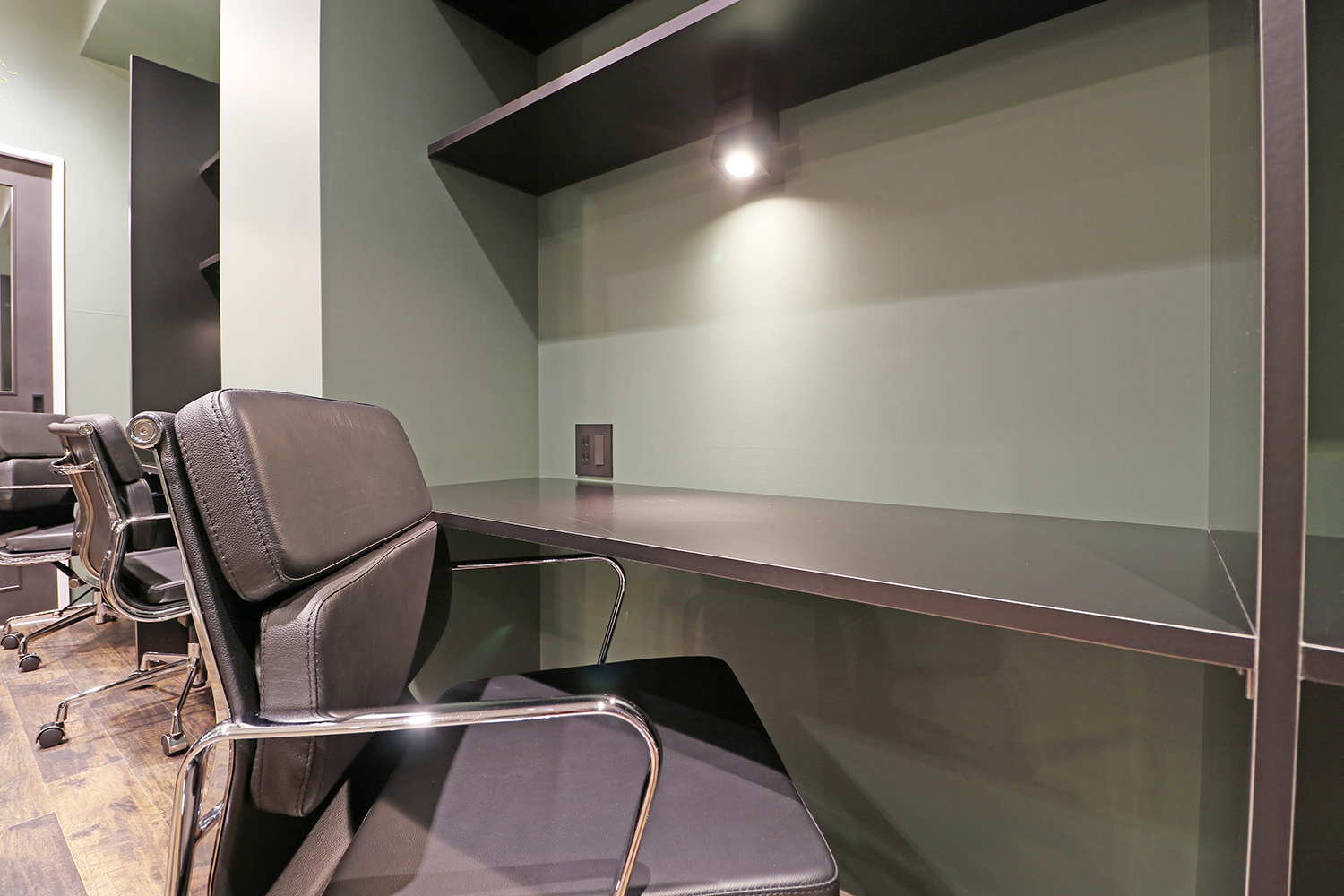 ラウンジ カウンター席