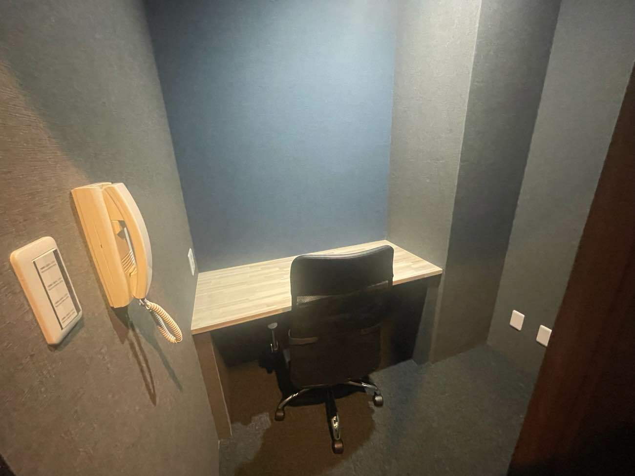 専有部_個室。追加料金なしで登記可能です。