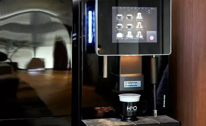 その他_フリードリンク。コーヒーサーバー・ウォーターサーバーが利用できます。※画像はイメージです。ⒸH1O