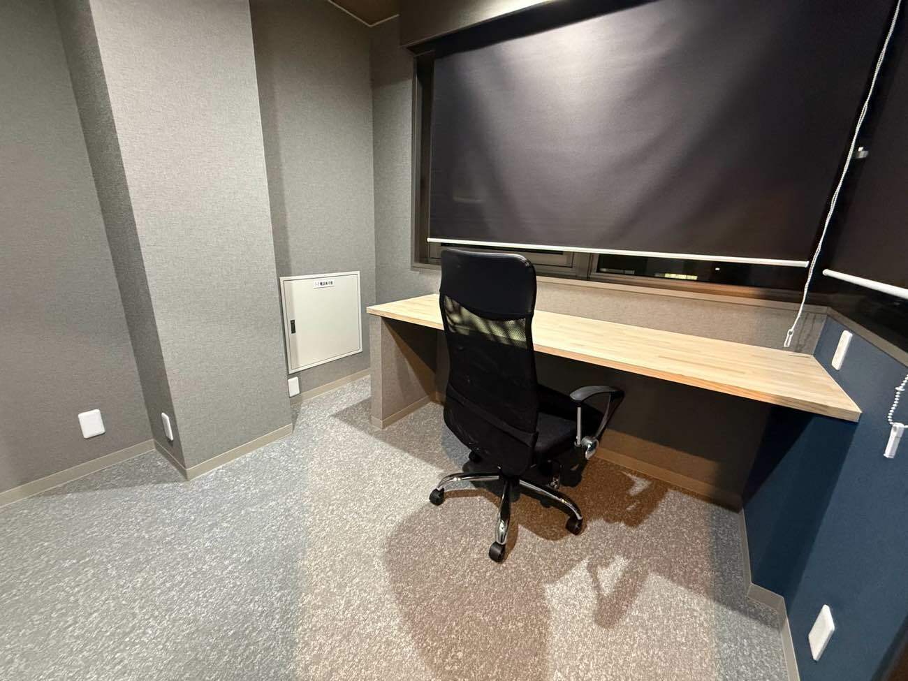 専有部_個室。自然光が入る窓ありのお部屋もあります。