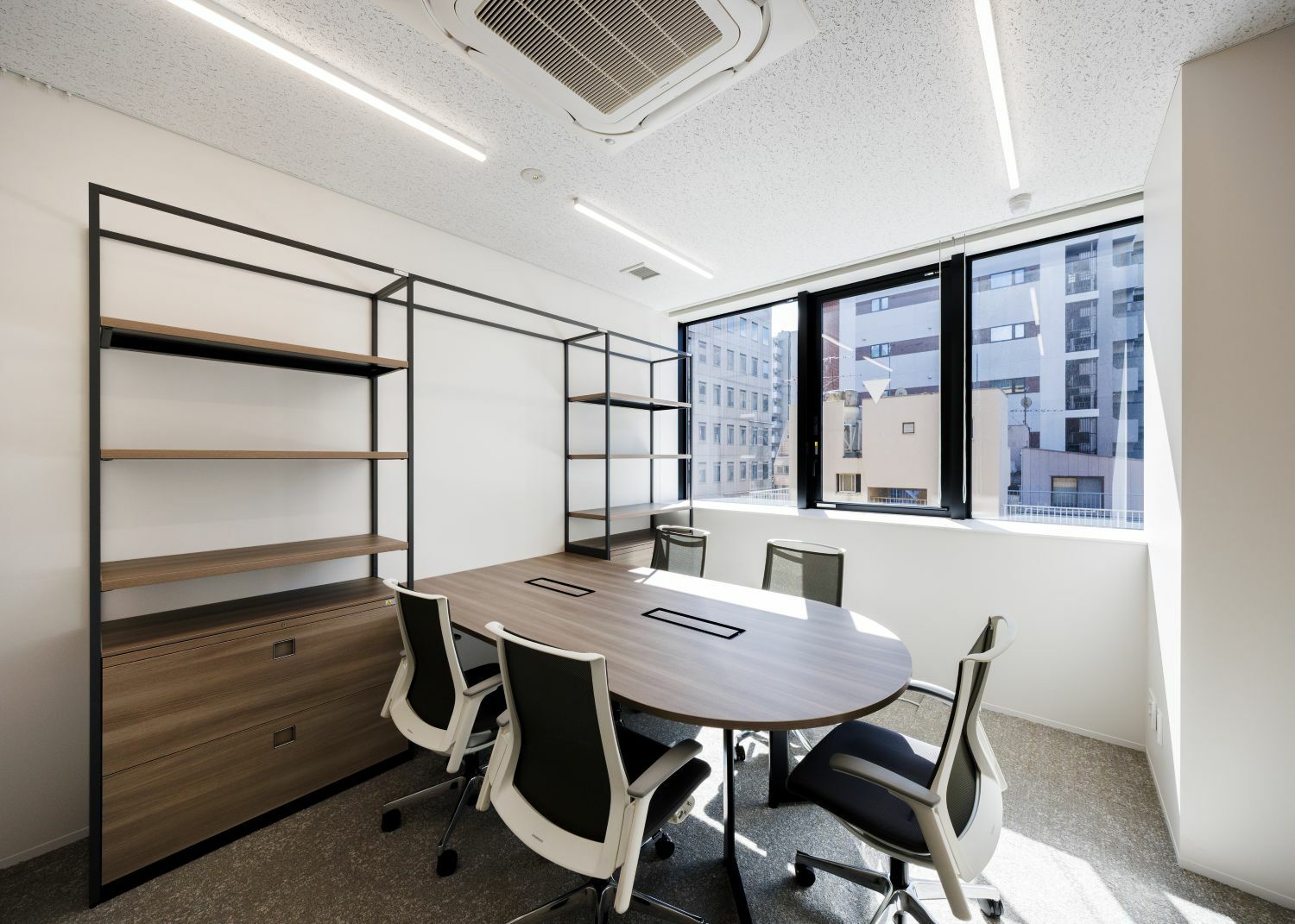 専有部_個室。少人数から利用可能です。※画像はイメージです。