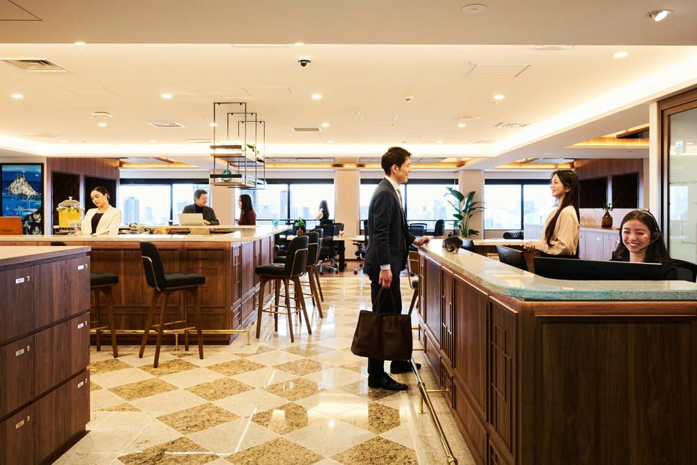 Twin21受付エリア