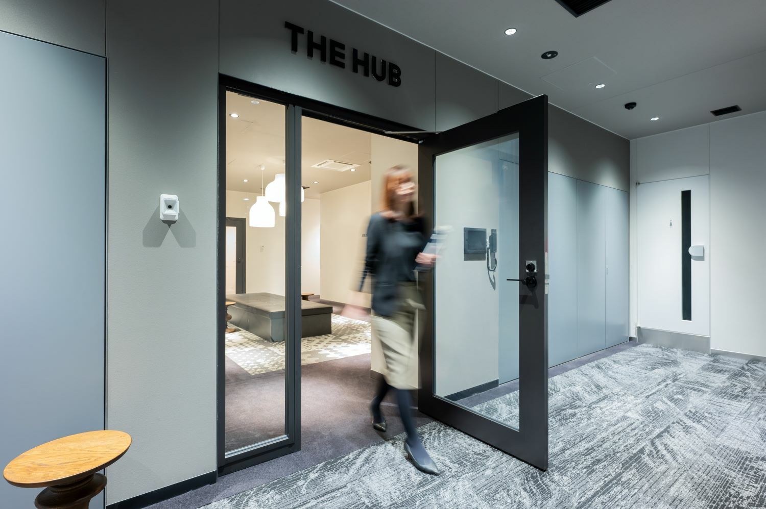 エレベーターホール・エントランス