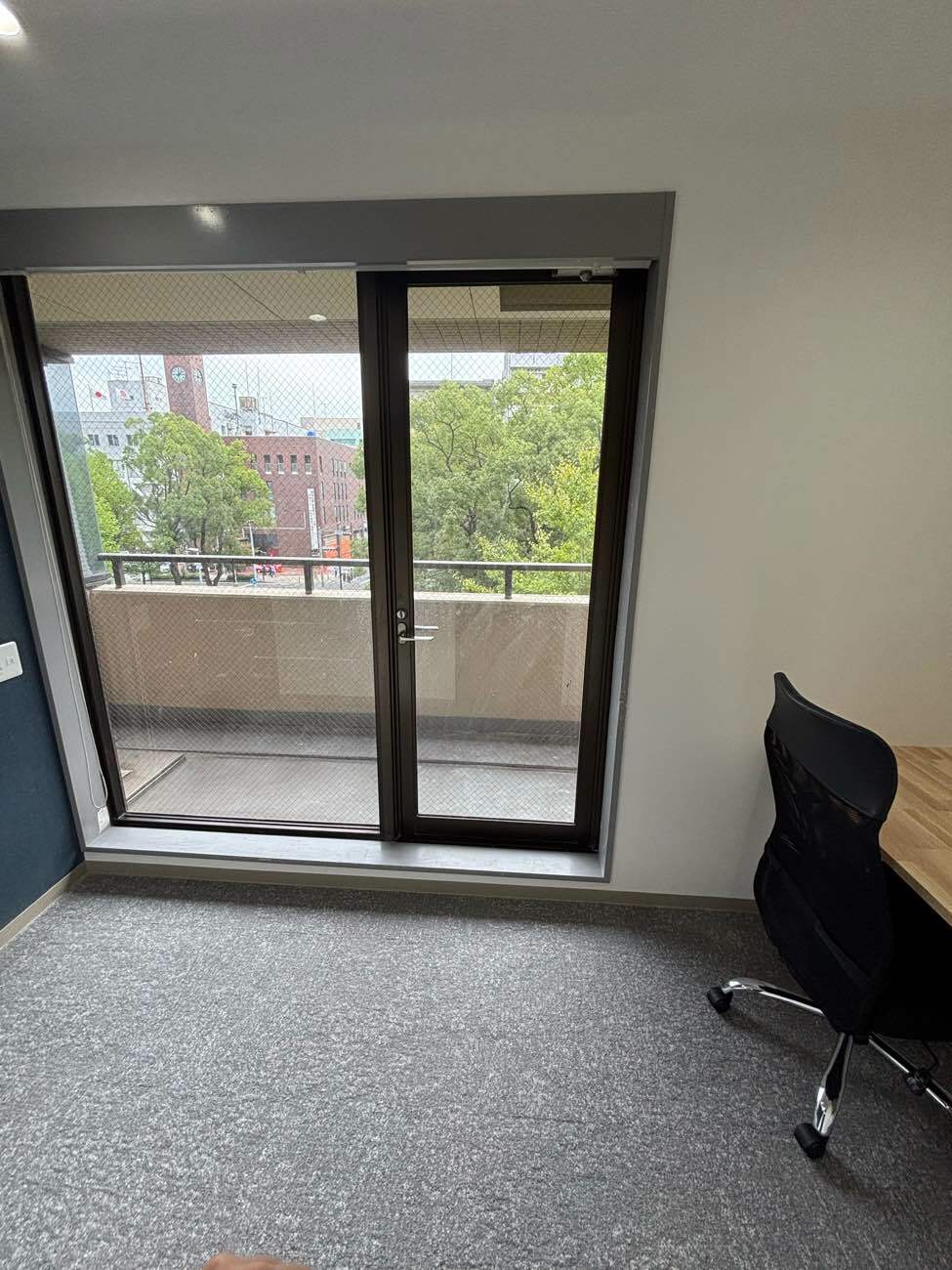 専有部_個室。インターネット環境を完備しています。