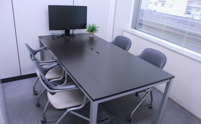 会議室もご利用可能です。（3時間無料）