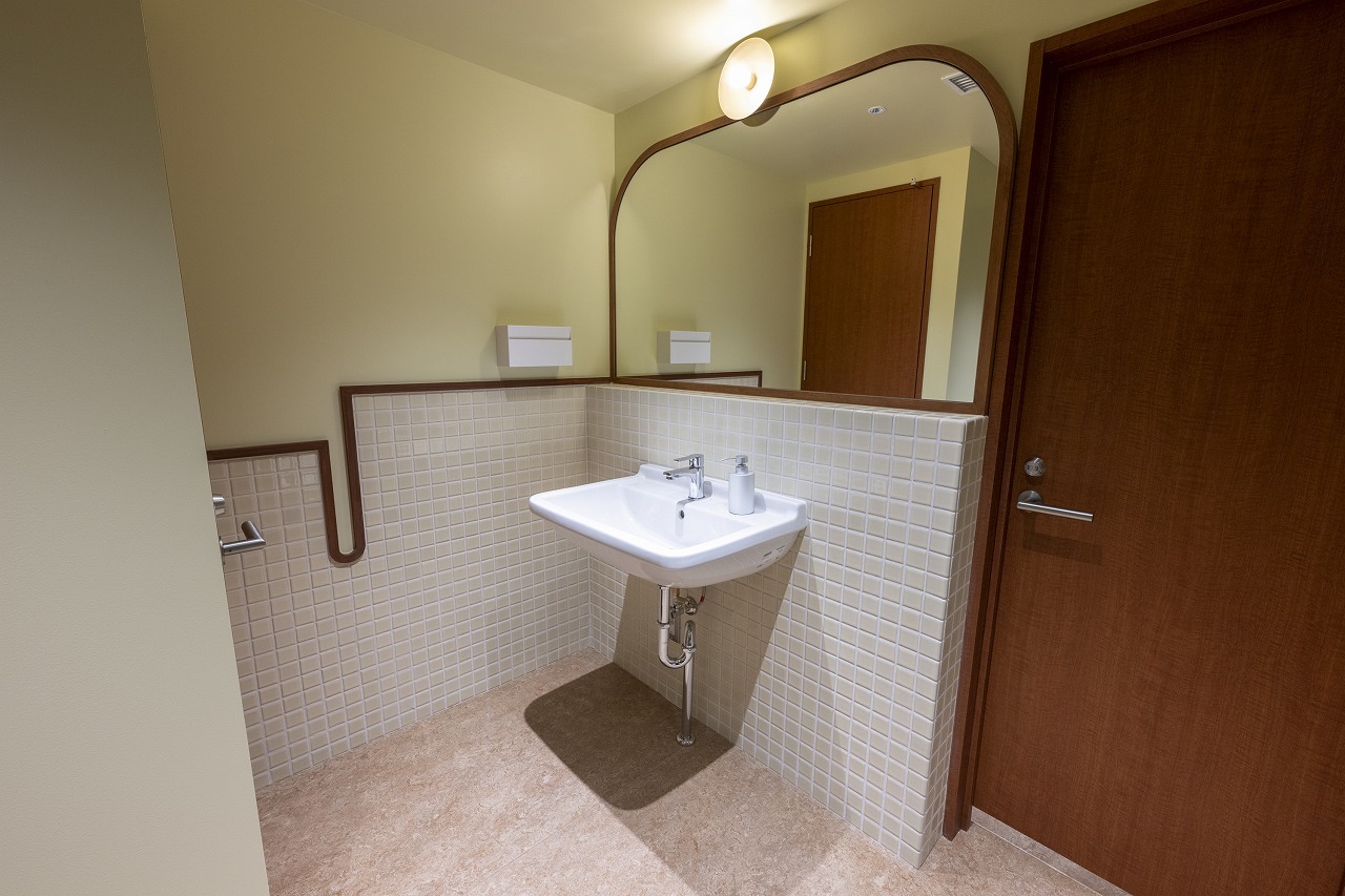 Minamiaoyamaトイレ-4