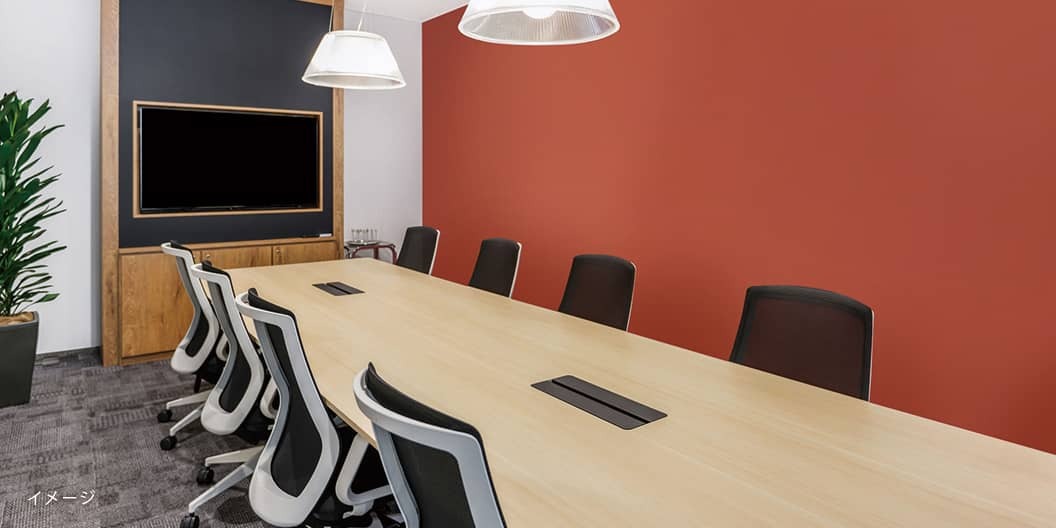共有部_会議室。会議、面接、取材、セミナーなど様々なシーンで活用できます。※画像はイメージです。©Regus