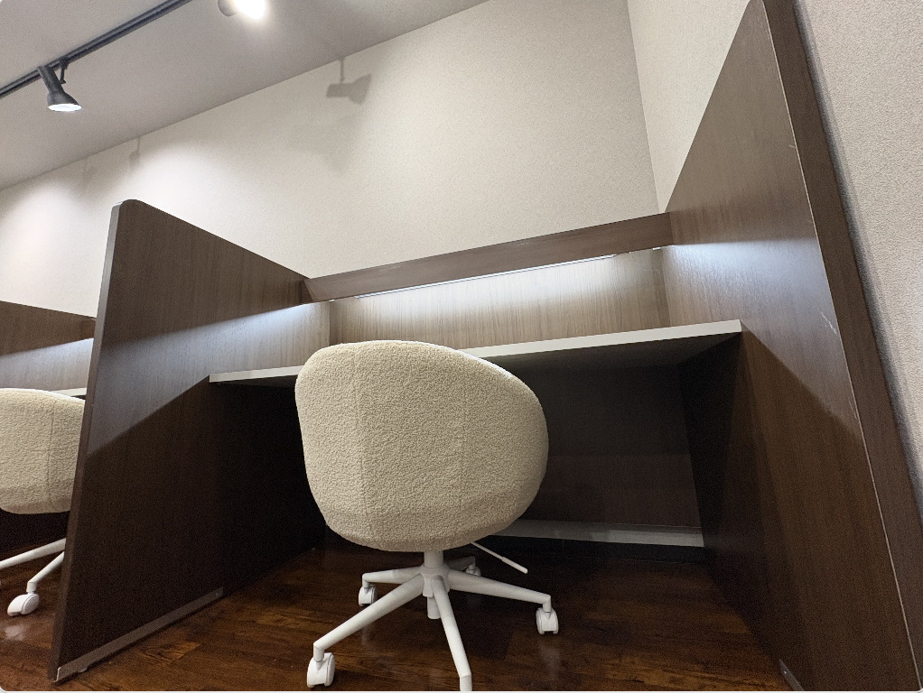 共有部のラウンジもフリーで利用可能