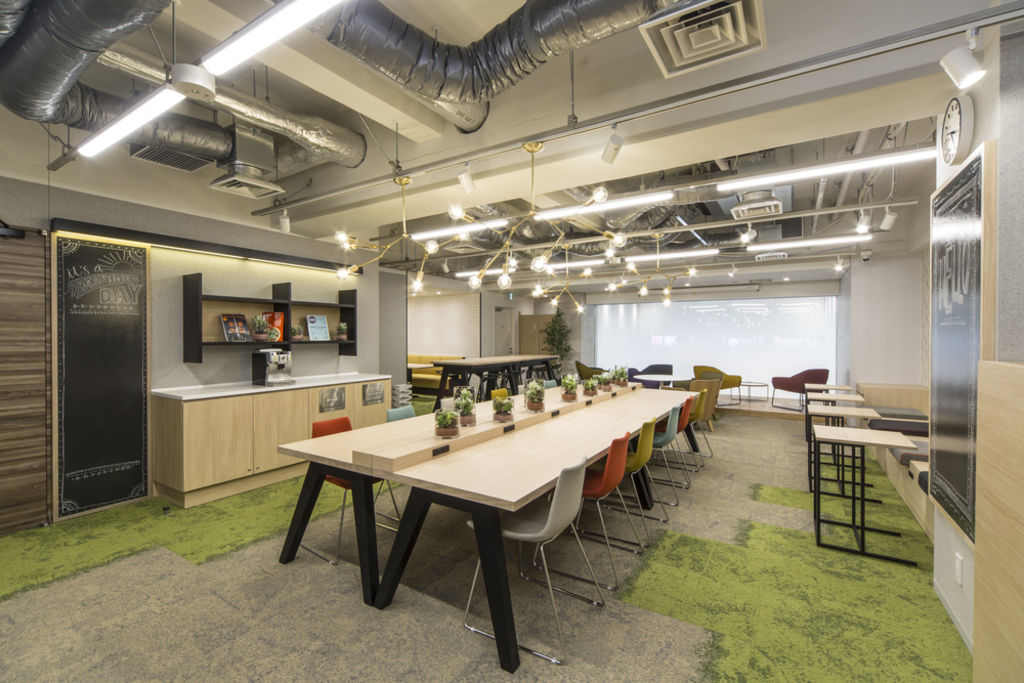 クロスオフィス Cross Office 新宿の料金 口コミ 空室状況 アクセス Just Fit Office